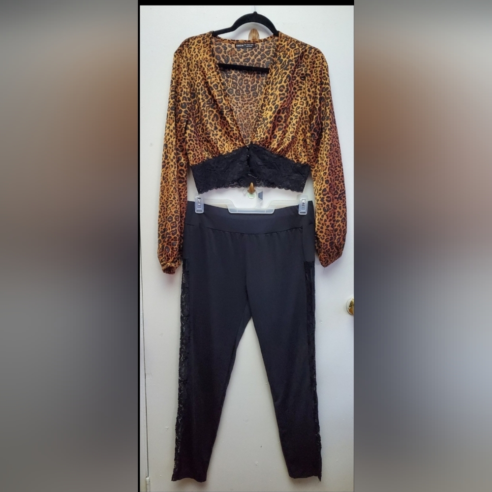 Chic Black Lace Women's Leggings